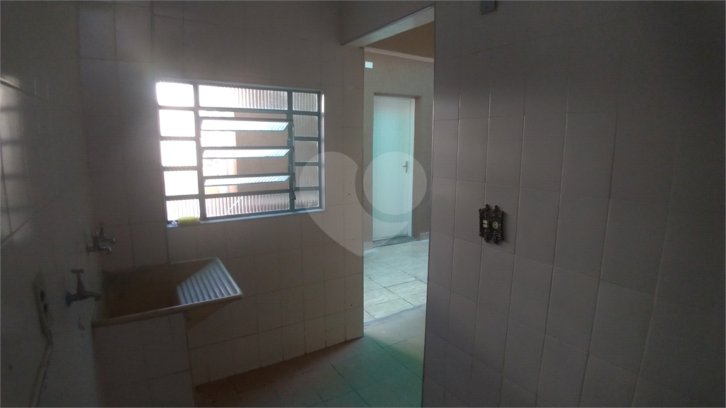 Casa à venda com 3 quartos, 230m² - Foto 23