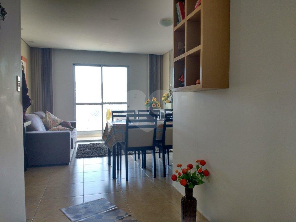 Apartamento à venda com 2 quartos, 60m² - Foto 8