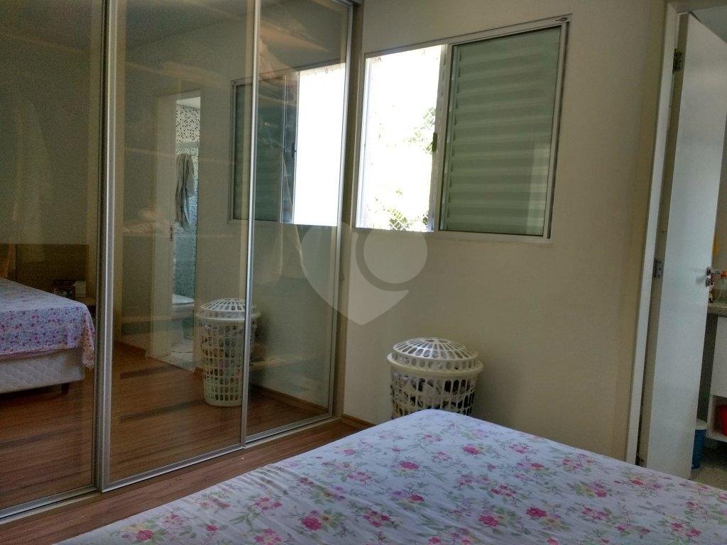 Apartamento à venda com 2 quartos, 60m² - Foto 19