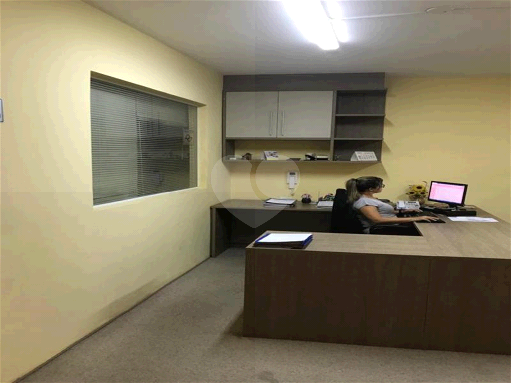 Sala Comercial ao lado do metrô Tucuruvi