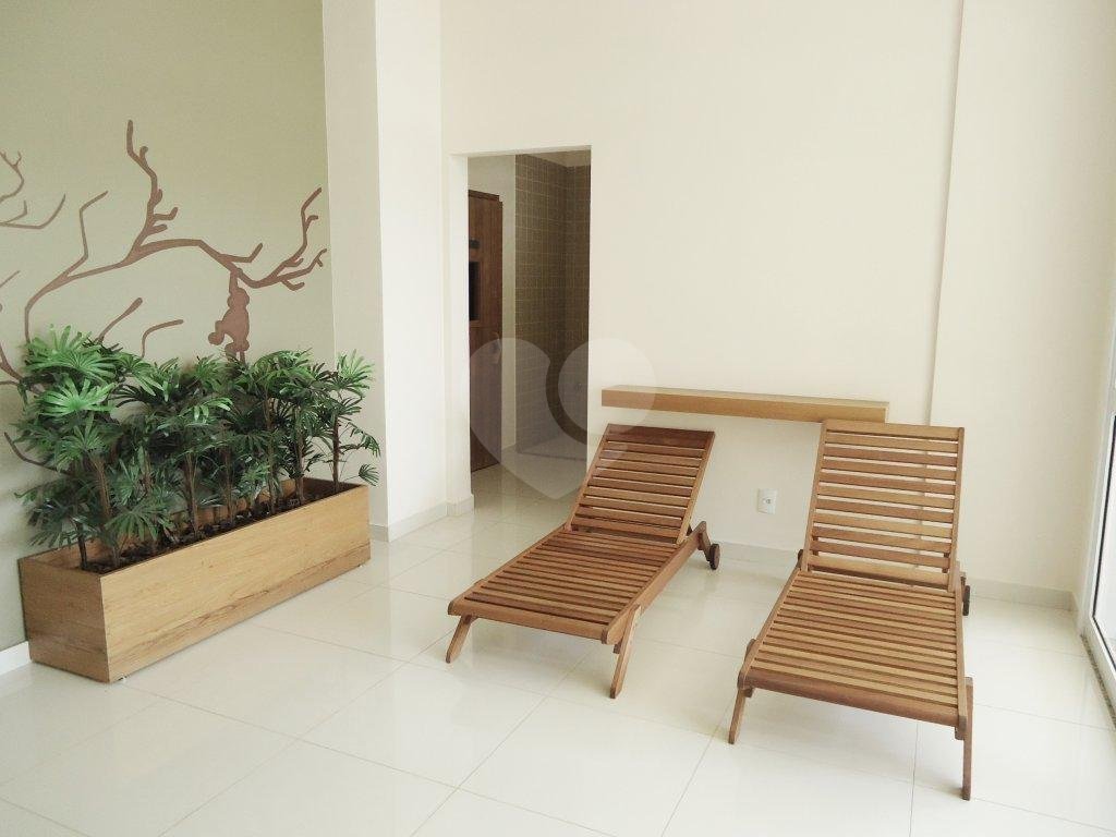 APARTAMENTO em TUCURUVI