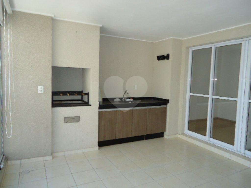 APARTAMENTO em TUCURUVI