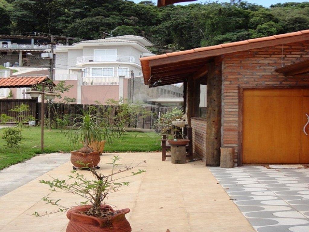 Serra da Cantareira Cond. Pq.Suíça, Casa Térrea 5 Dor, Suíte