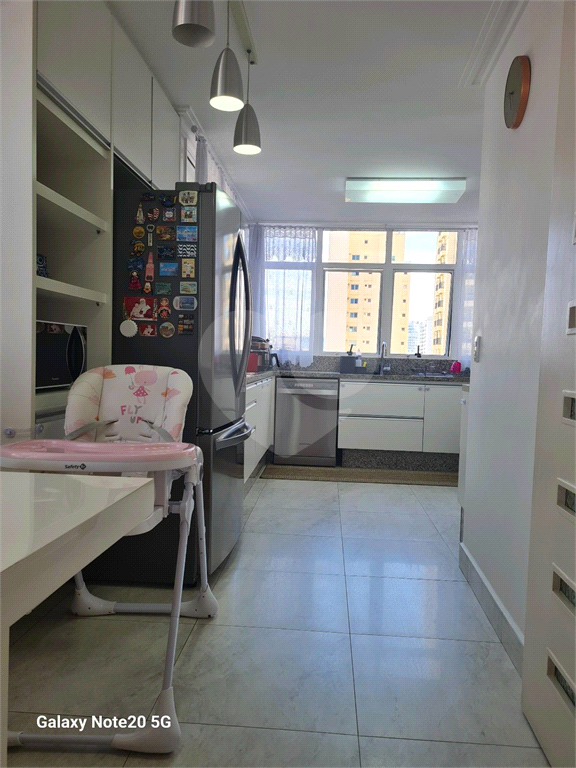 Cobertura à venda com 3 quartos, 236m² - Foto 22