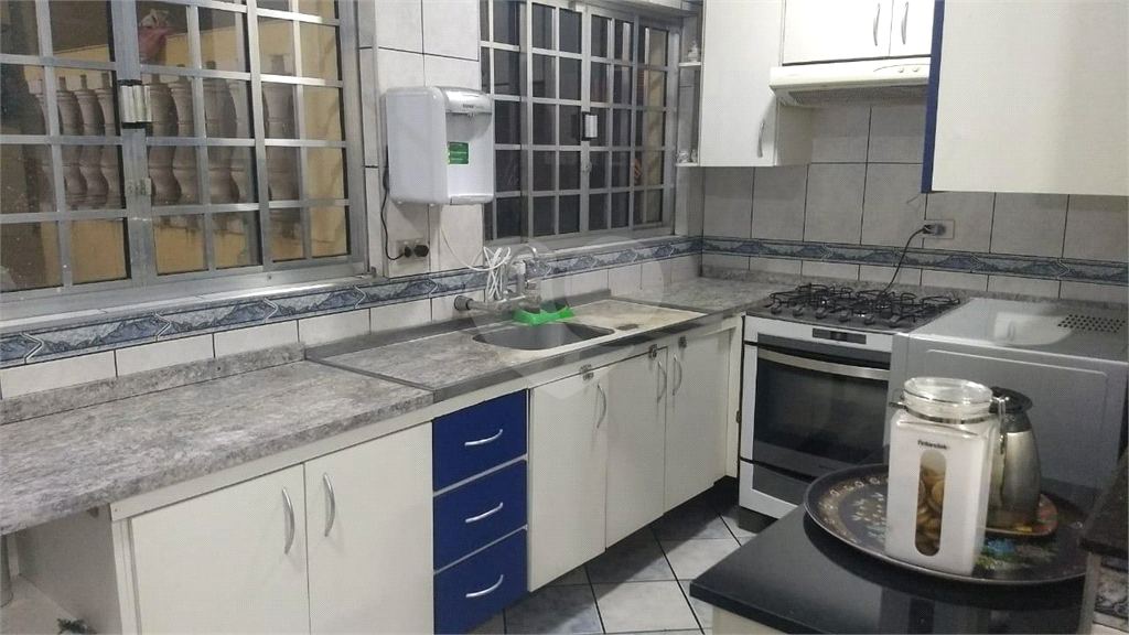 Sobrado à venda com 4 quartos, 300m² - Foto 17