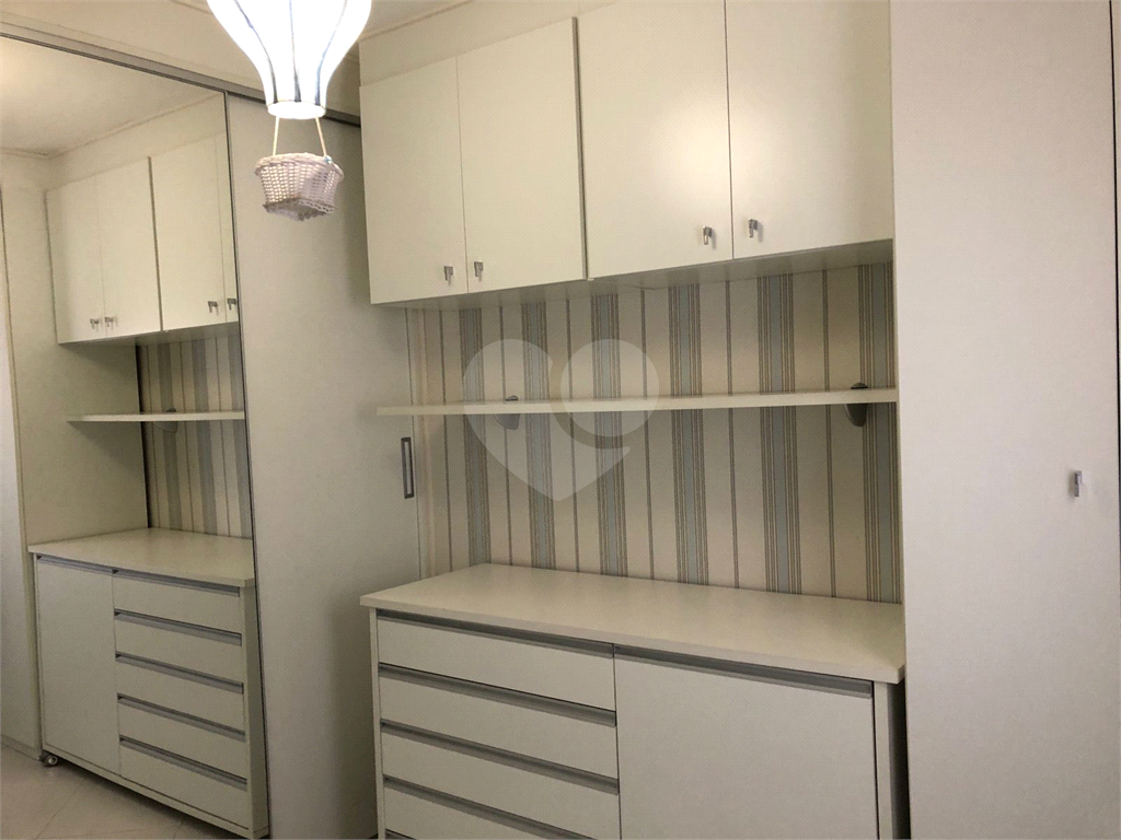 Apartamento com 3 dormitórios para venda no bairro de Santa Teresinha em São Paulo