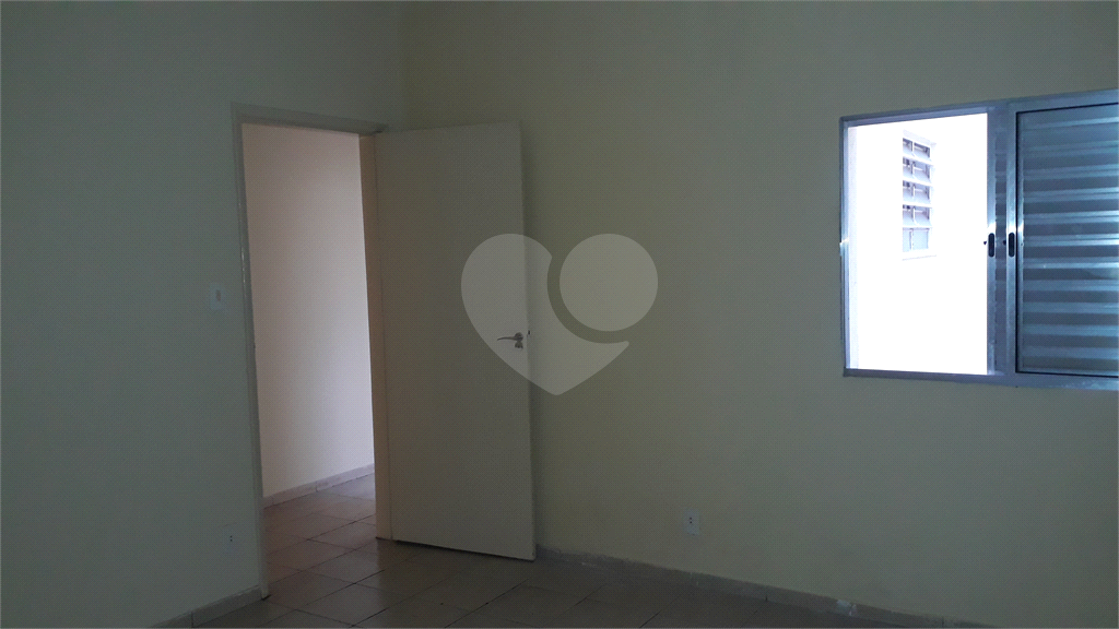 Casa à venda com 4 quartos, 120m² - Foto 11