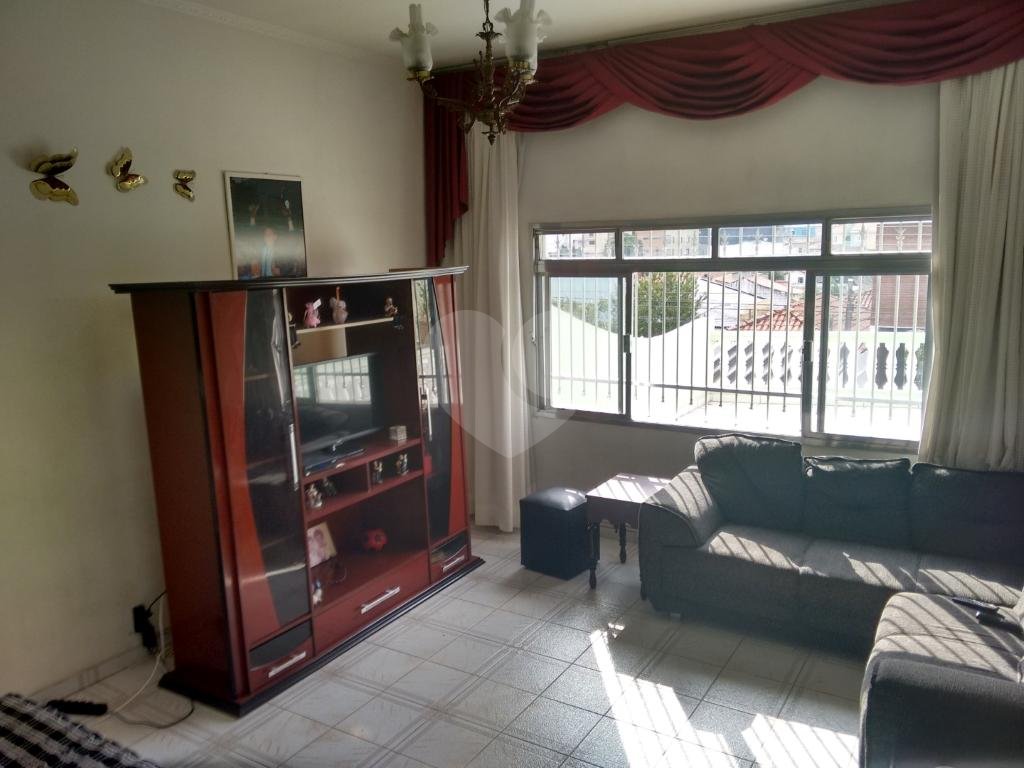 Sobrado à venda com 3 quartos, 220m² - Foto 8