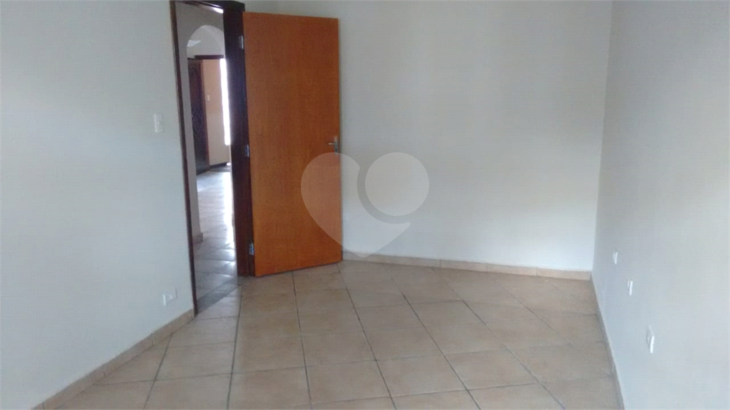 Apartamento à venda com 2 quartos, 71m² - Foto 29