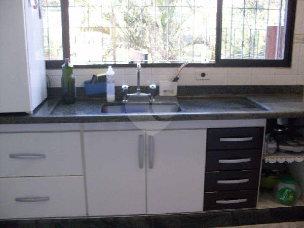 SOBRADO A VENDA NO HORTO FLORESTAL - 3 DORMS (1 SUÍTE) E 5 VAGAS DE GARAGEM
