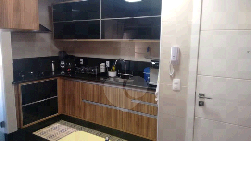 Apartamento à venda com 3 quartos, 130m² - Foto 26