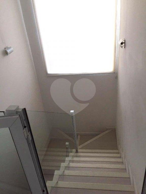 Sobrado à venda com 3 quartos, 286m² - Foto 12