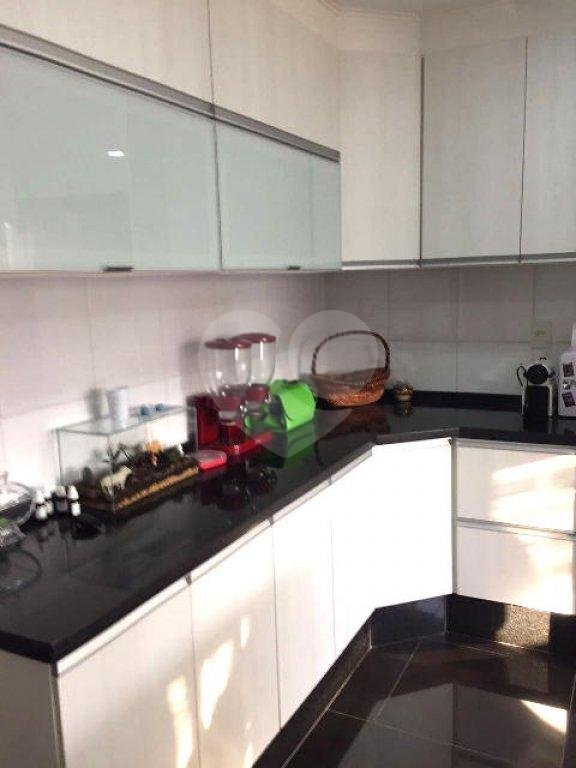 Sobrado à venda com 3 quartos, 286m² - Foto 15