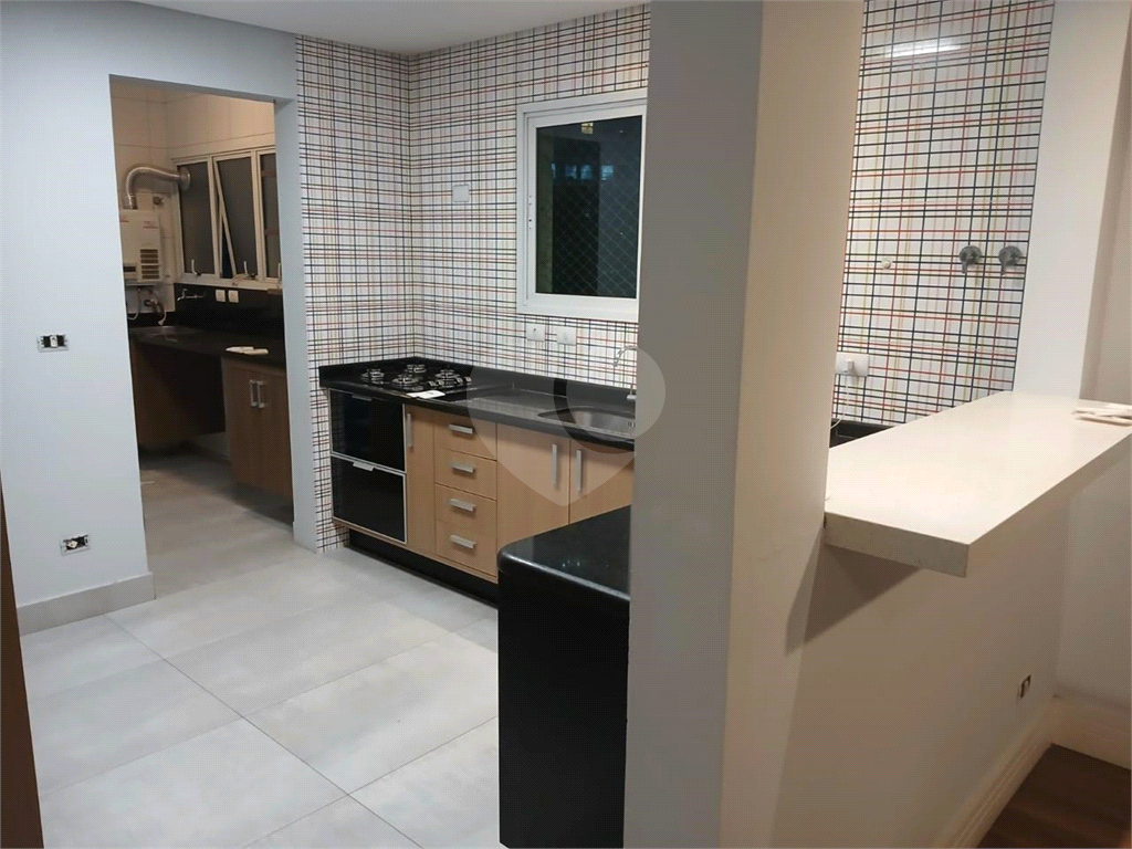 Excelente apartamento localizado numa região privilegiada da zona norte, paralela a avenida Braz Leme