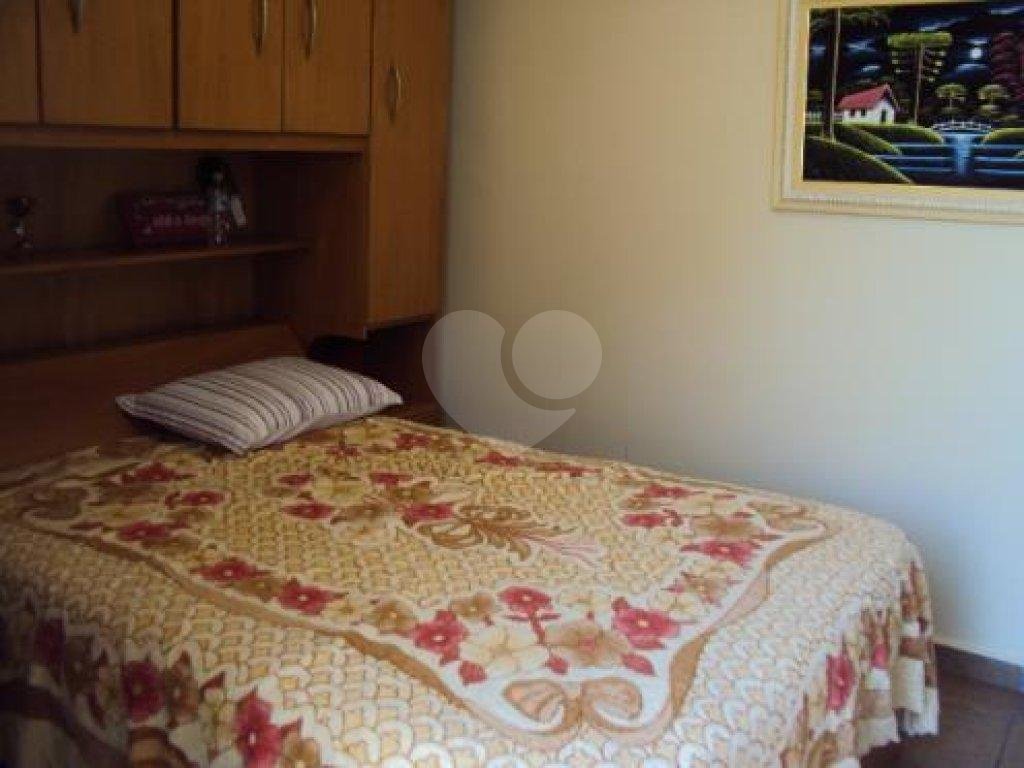CASA em VILA CONSTANÇA