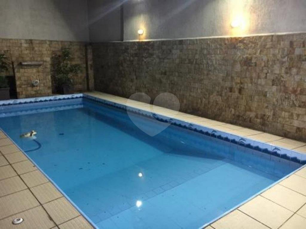CASA em VILA CONSTANÇA