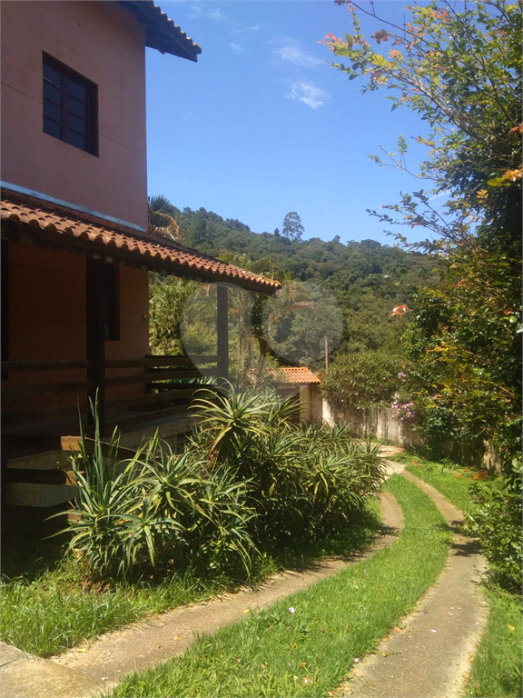 Venha morar na Serra da Cantareira - Excelente sobrado no Parque Petrópolis