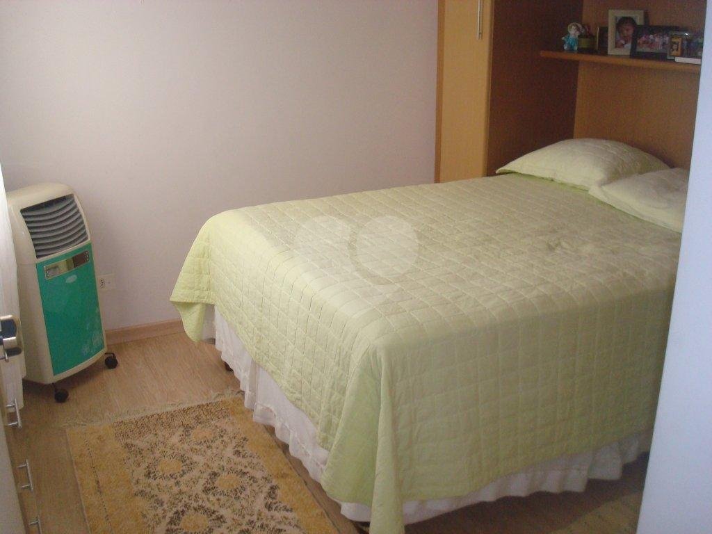 Apartamento à venda com 3 quartos, 70m² - Foto 11