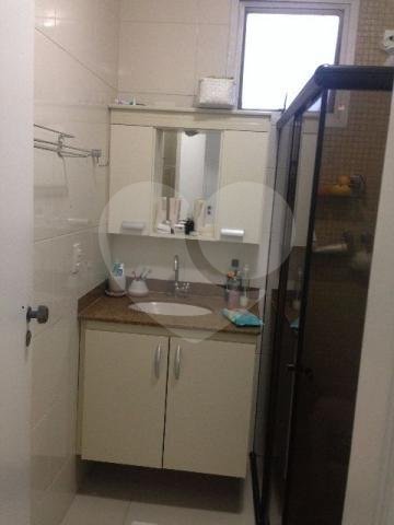  02 DORMITÓRIOS ,01 BANHEIRO, 01 VAGA DE GARAGEM ,PISO LAMINADO ,COZINHA COM ARMÁRIOS PLANEJADOS .
