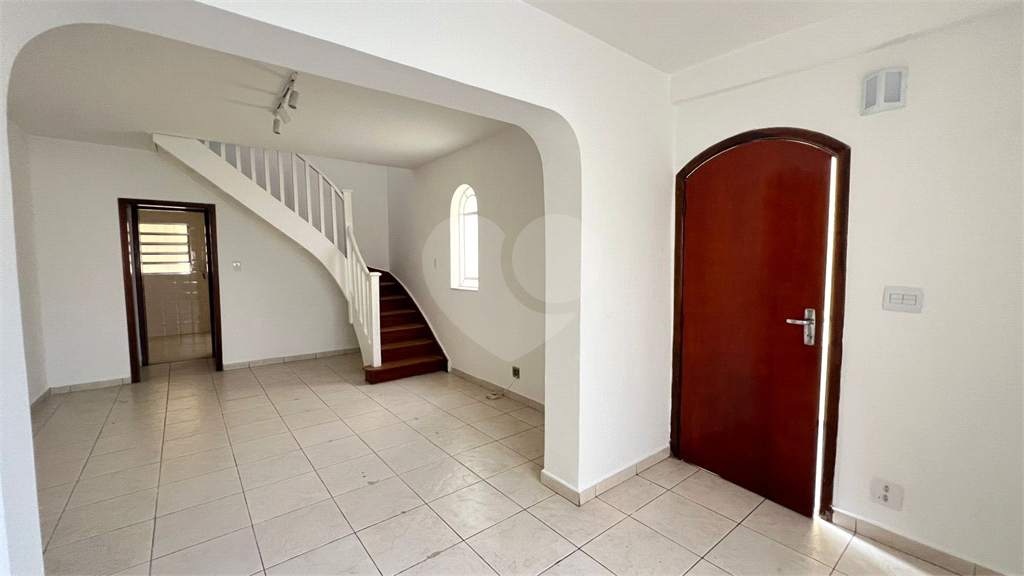 Sobrado para Venda ou  locação, residencial com duas casas no mesmo terreno 