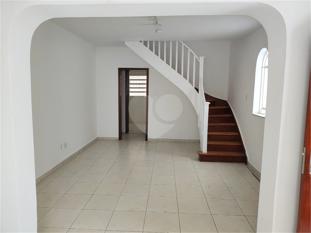 Sobrado para Venda ou  locação, residencial com duas casas no mesmo terreno 