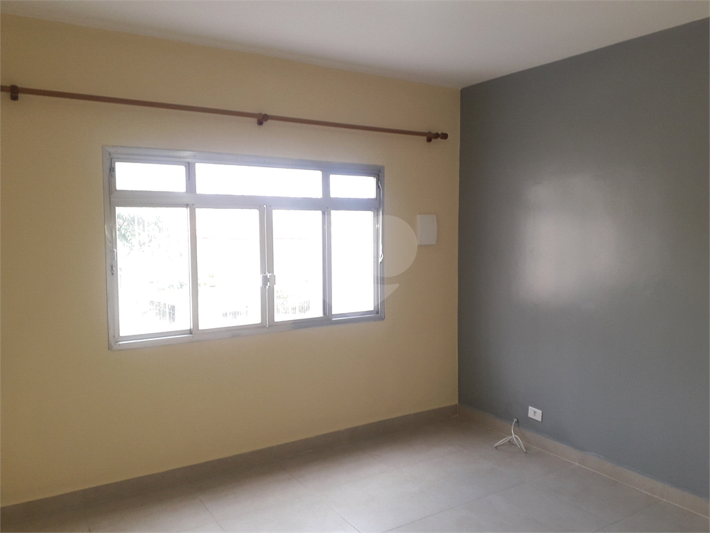 Sobrado à venda com 3 quartos, 150m² - Foto 4