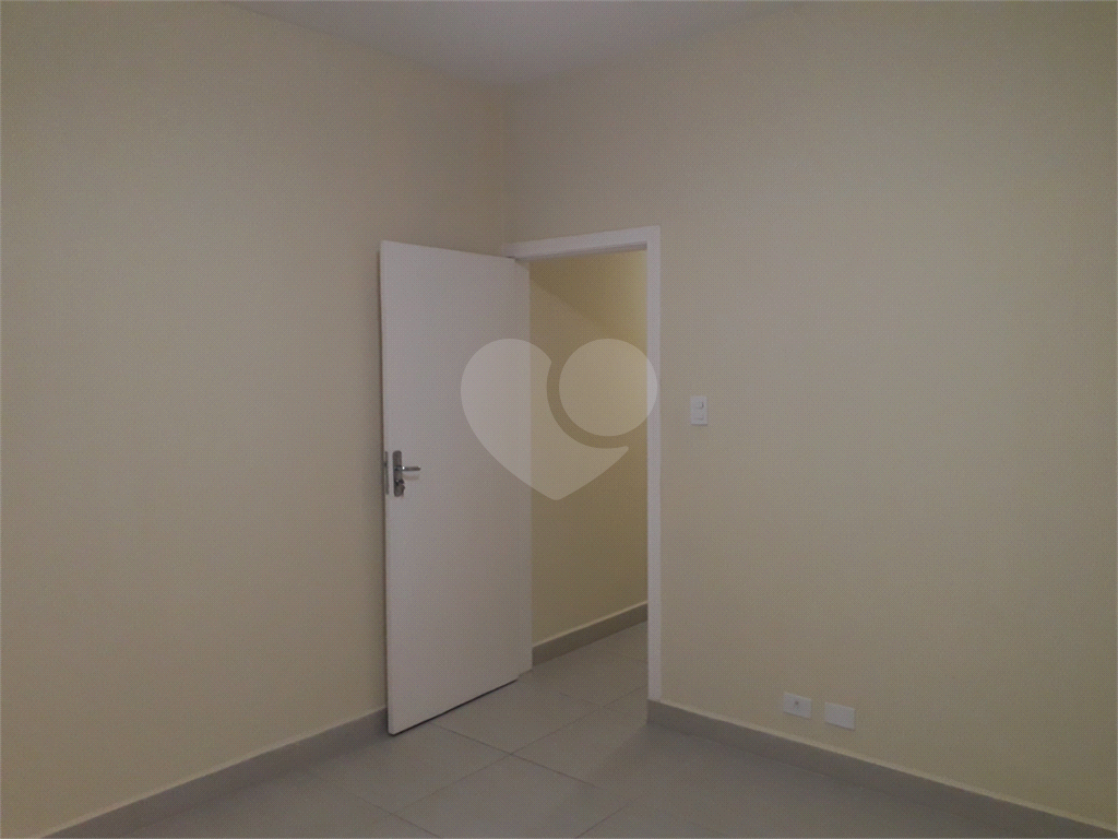 Sobrado à venda com 3 quartos, 150m² - Foto 12