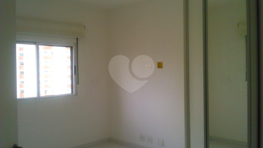 APARTAMENTO em TUCURUVI