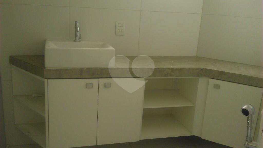 APARTAMENTO em TUCURUVI