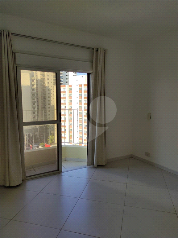APARTAMENTO em TUCURUVI