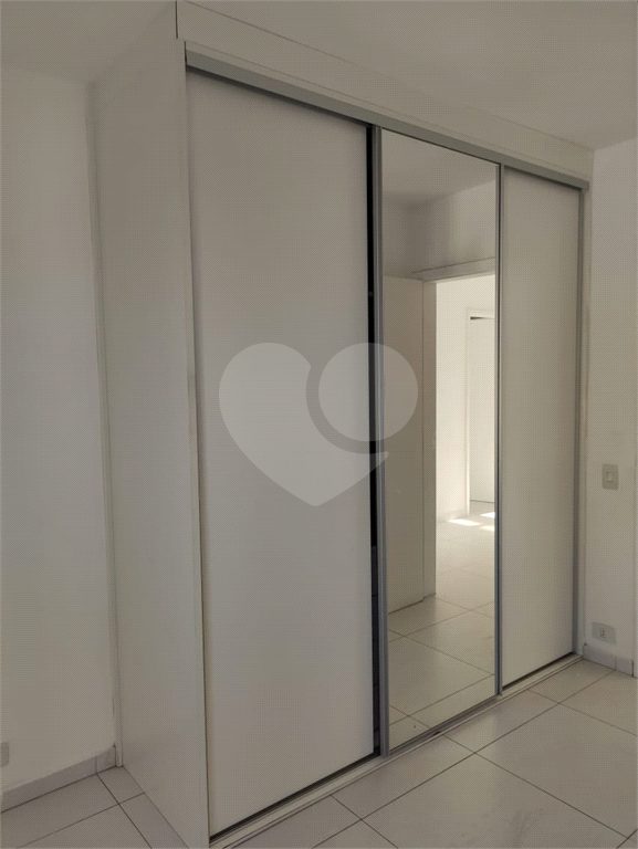 APARTAMENTO em TUCURUVI