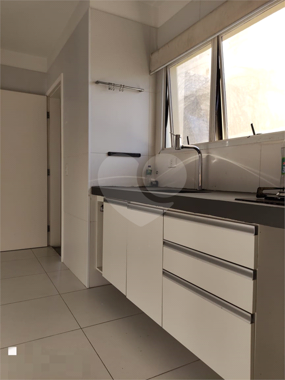 APARTAMENTO em TUCURUVI