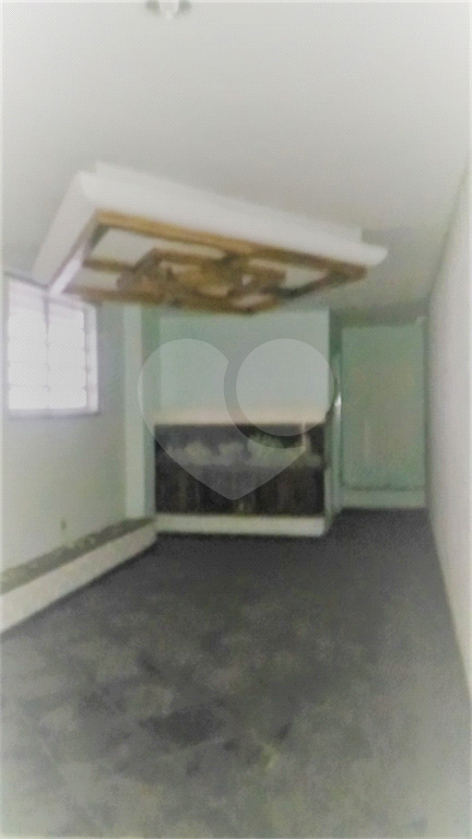 Prédio com galpão industrial/comercial, no bairro da Casa Verde