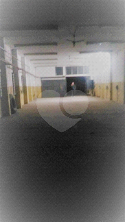 Prédio com galpão industrial/comercial, no bairro da Casa Verde