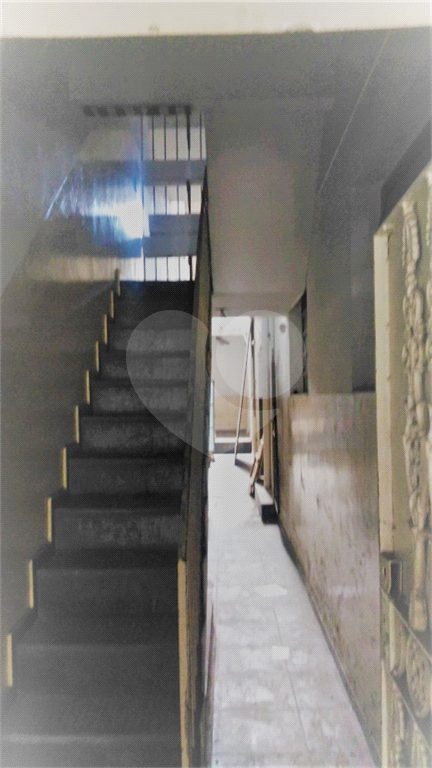 Prédio com galpão industrial/comercial, no bairro da Casa Verde