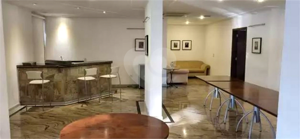 Apartamento para venda e locação em Santana 
