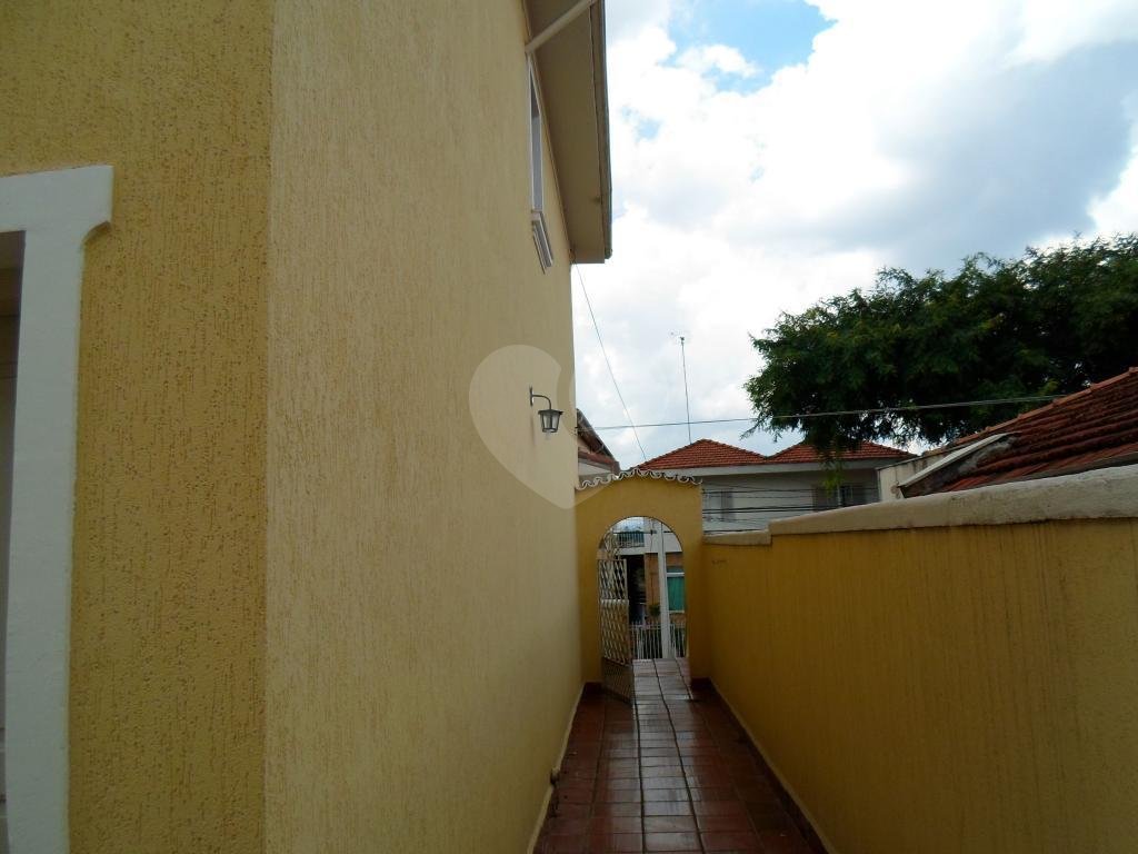 SOBRADO A VENDA NO JD. SÃO PAULO  2 DORMS. E 2 VAGAS - 210 M2 DE TERRENO E 130 M2 DE ÁREA CONSTRUÍDA