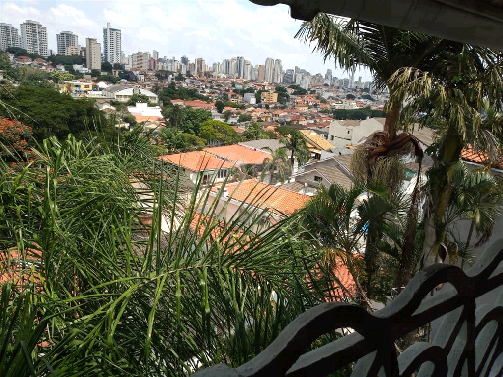 Sobrado à venda com 6 quartos, 988m² - Foto 58