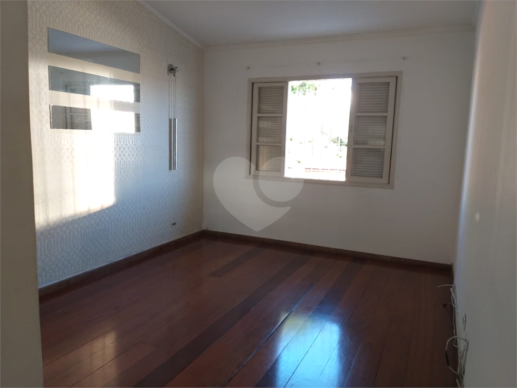 Sobrado à venda e aluguel com 3 quartos, 350m² - Foto 3