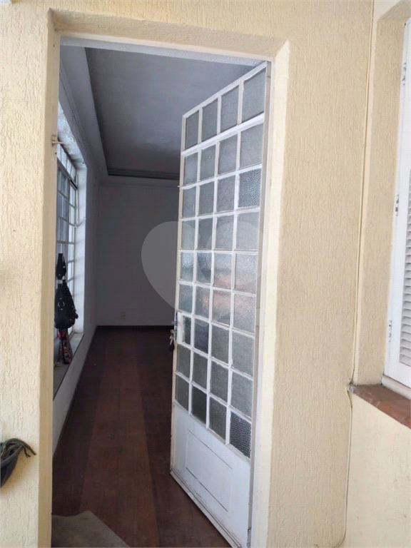 CASA TERREA NA PARADA INGLESA COM MUITOS COMODOS E EDICULA