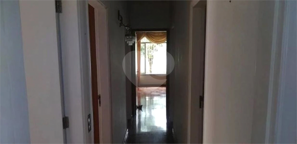 CASA TERREA NA PARADA INGLESA COM MUITOS COMODOS E EDICULA