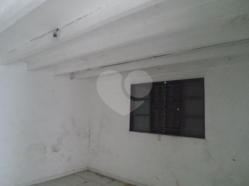 Excelente Localização na Avenida Casa Verde