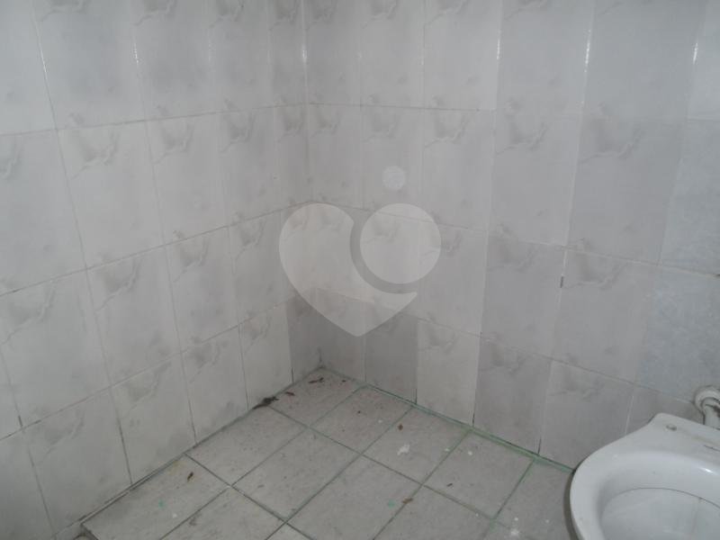 Excelente Localização na Avenida Casa Verde