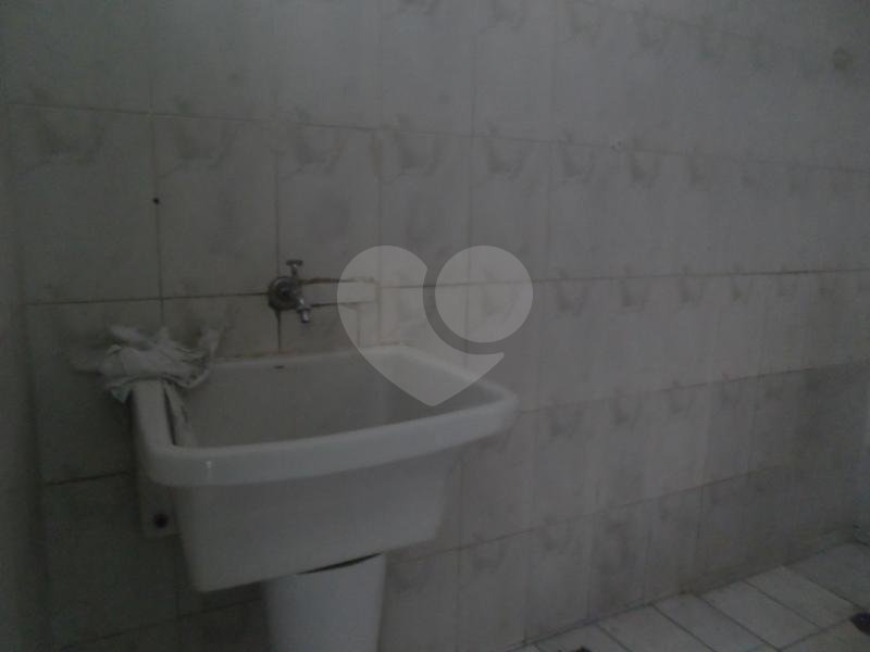 Excelente Localização na Avenida Casa Verde