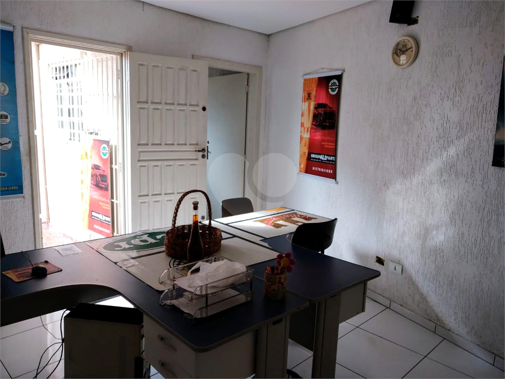 Excelente Localização na Avenida Casa Verde