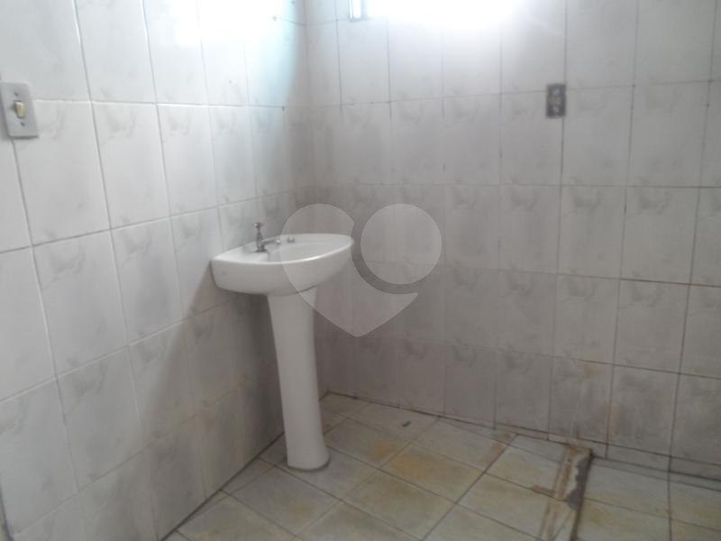 Excelente Localização na Avenida Casa Verde