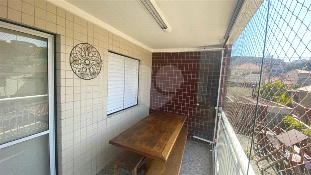 Apartamento na Vila Paiva.