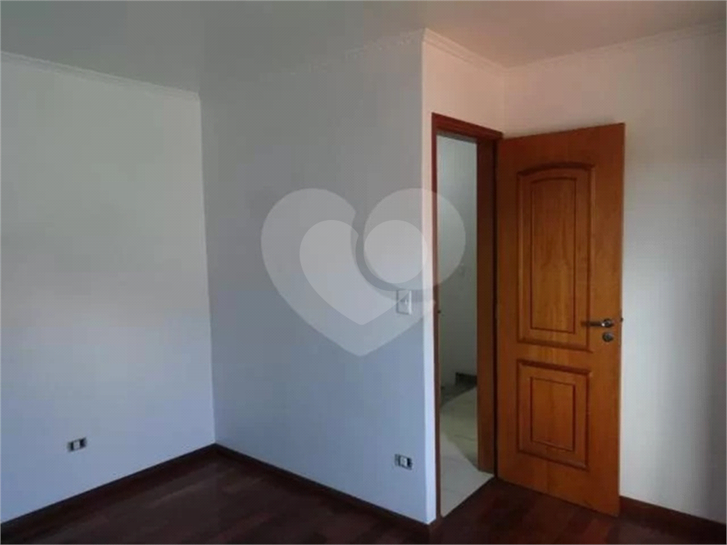 Casa à venda com 4 quartos, 260m² - Foto 13