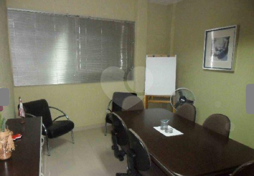 Prédio comercial à venda no Jardim Paraíso com 2 andares