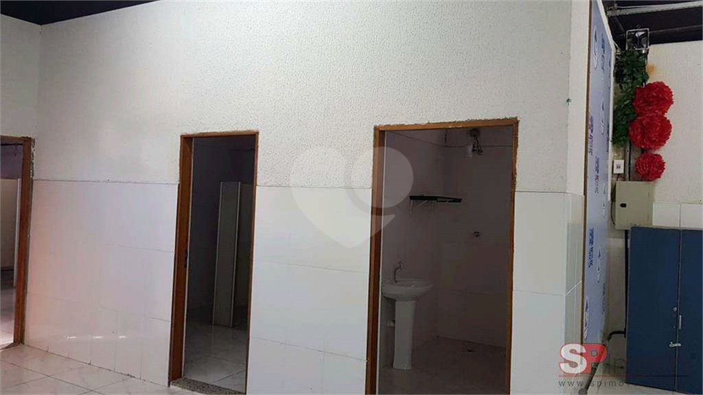 Prédio comercial à venda no Jardim Paraíso com 2 andares